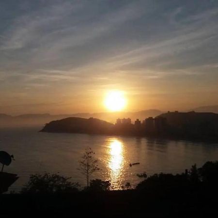 Por De Sol No Mar Da Cama Villa Caraguatatuba Eksteriør billede