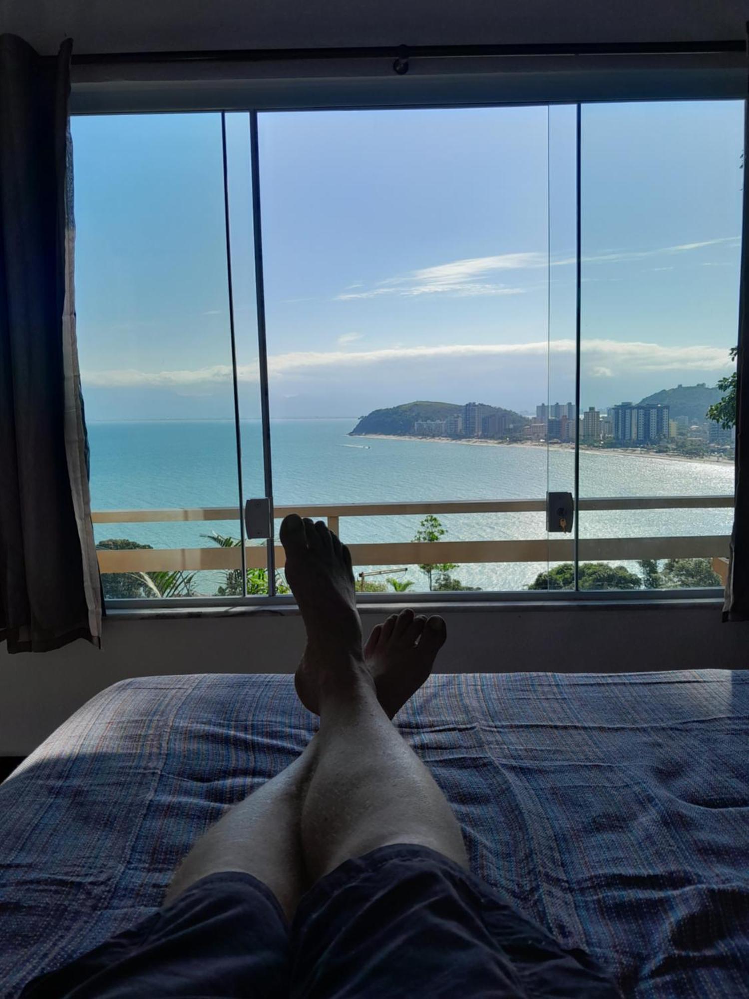 Por De Sol No Mar Da Cama Villa Caraguatatuba Eksteriør billede